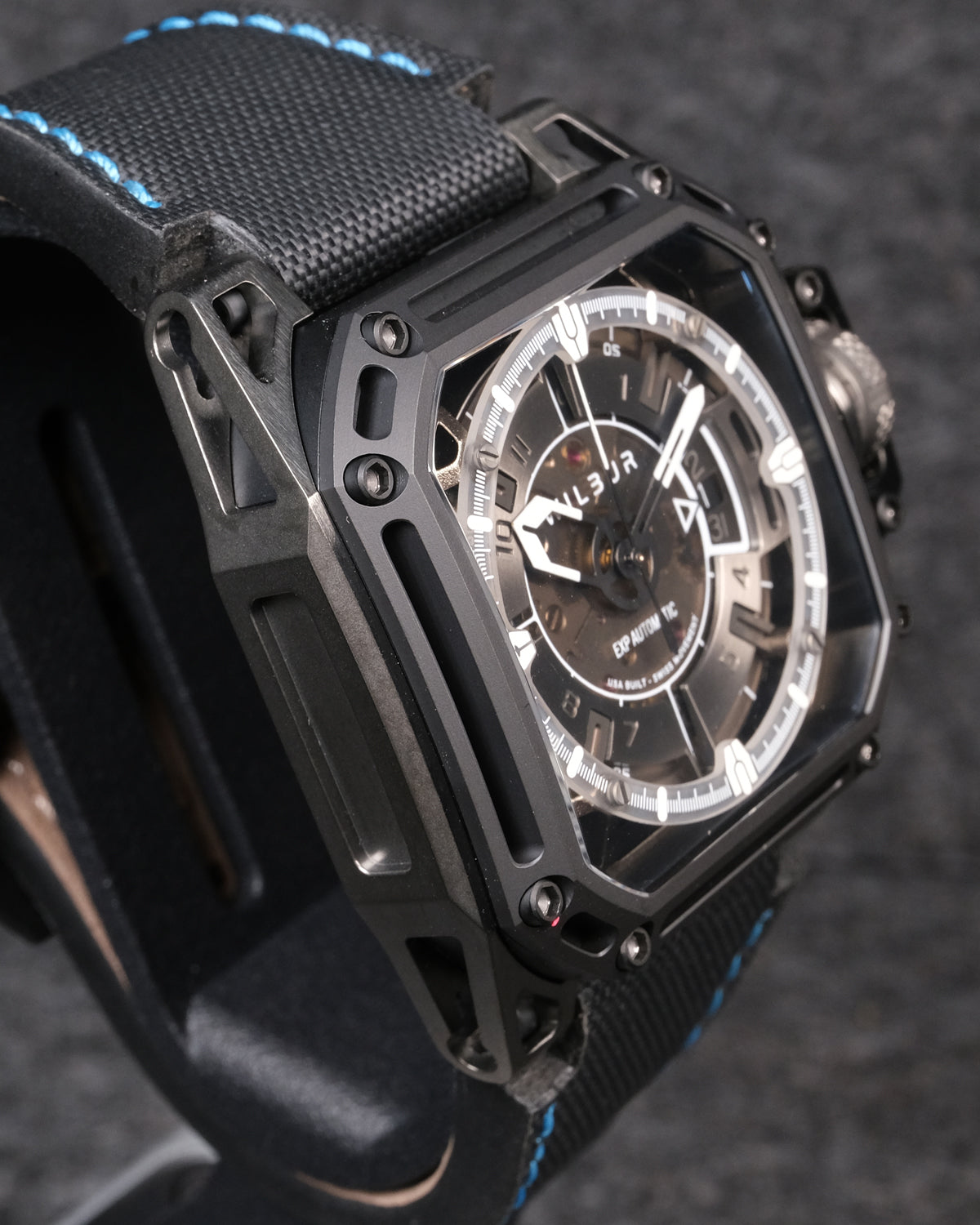 WILBUR EXP - DARK MODE - LIMITED